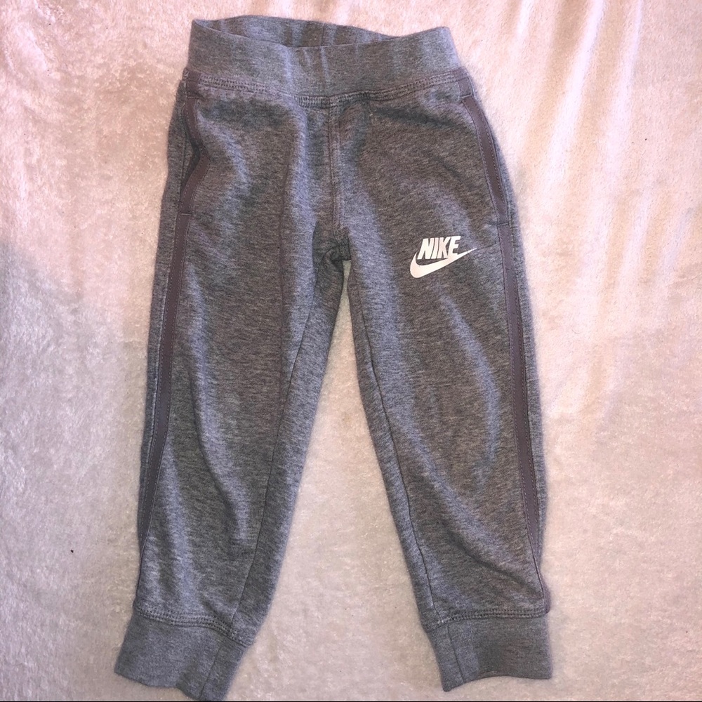 Nike Toddler Joggers Size 4T